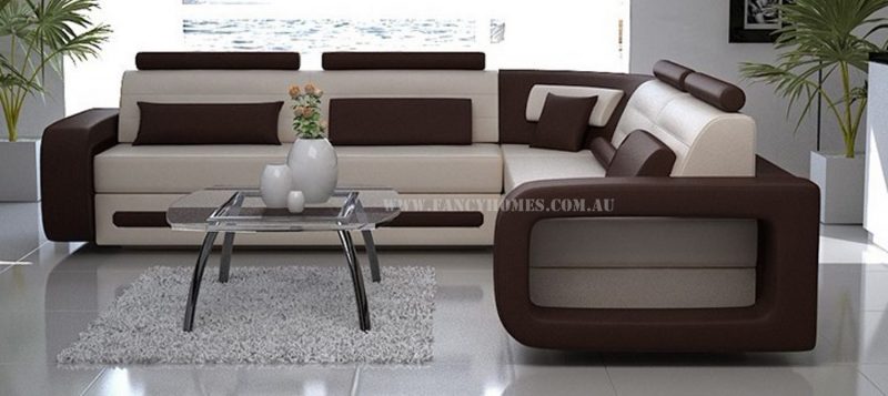 Fancy Homes Java-D corner leather sofa in creamy white and dark brown leather